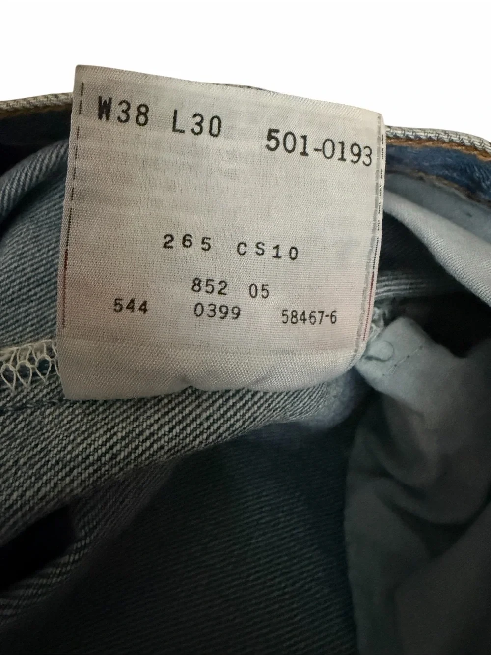 Levi’s Vintage New Old Stock, 501-0193 Button Fly Made in USA Jeans Size W38 L30